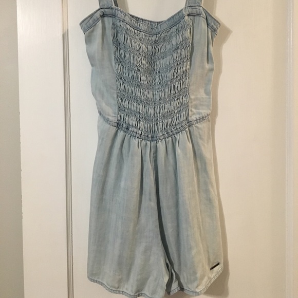 Abercrombie & Fitch Pants - Abercrombie soft Denim Romper
